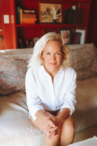 authors/mary-firestone