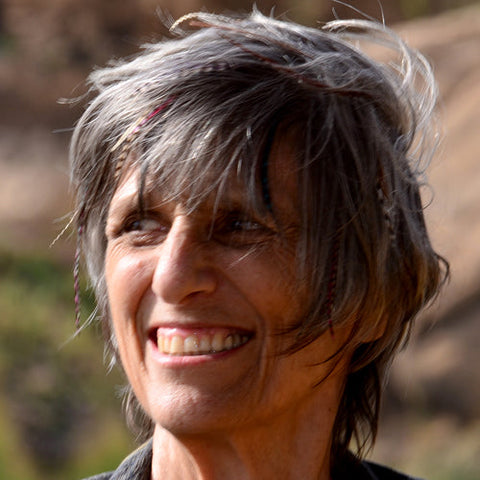 authors/nicki-scully