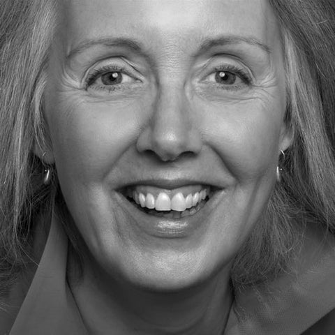 authors/oriah-mountain-dreamer